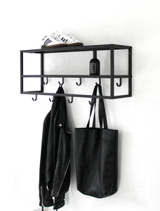 Garderobe aus Metall mit Regalen, Farbe Schwarz, Größe: 73 x 21 x 29 cm