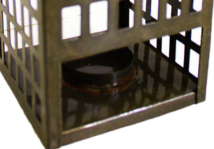Metall Lichthäuschen mit Kerzenfassung, Höhe 17,5 cm, Breite 9 cm, Farbe Olive